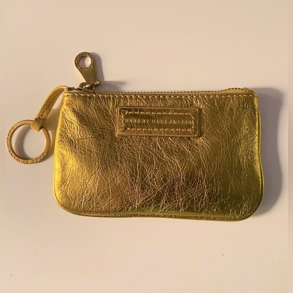 coin/key purse.  🎁 gift item   (New) no tags